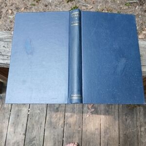 Dark Blue Hardcover Book. Turkey By G.L.Lewis‎ .published By PRAEGER IN 1955